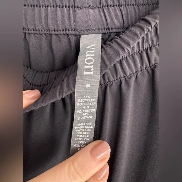 Vuori Villa Wideleg Pant - Black - Picture 9 of 11